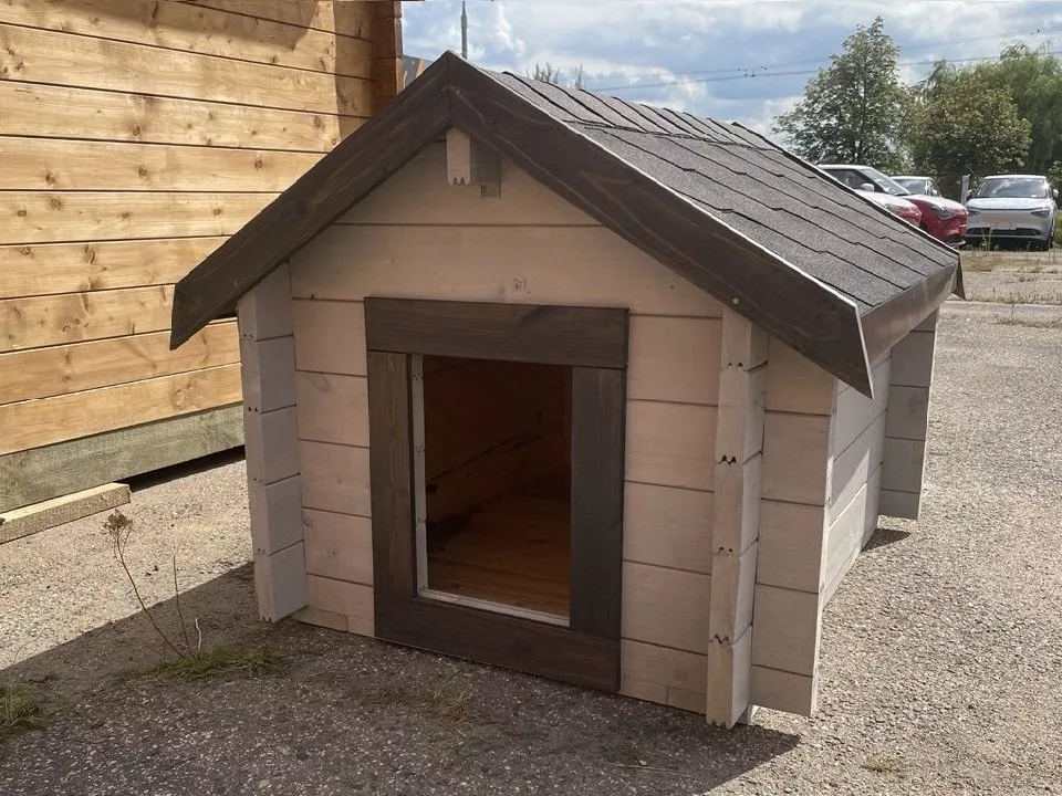 Готовая будка для собак из бруса «БаркХаус»