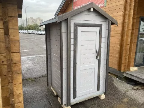 Проект дома из бруса Готовый туалет «Гном»